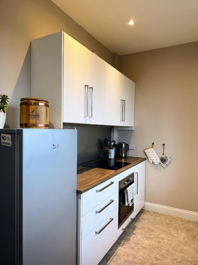 5 Bedroom Central Penthouse Apartment EDI Exterior foto